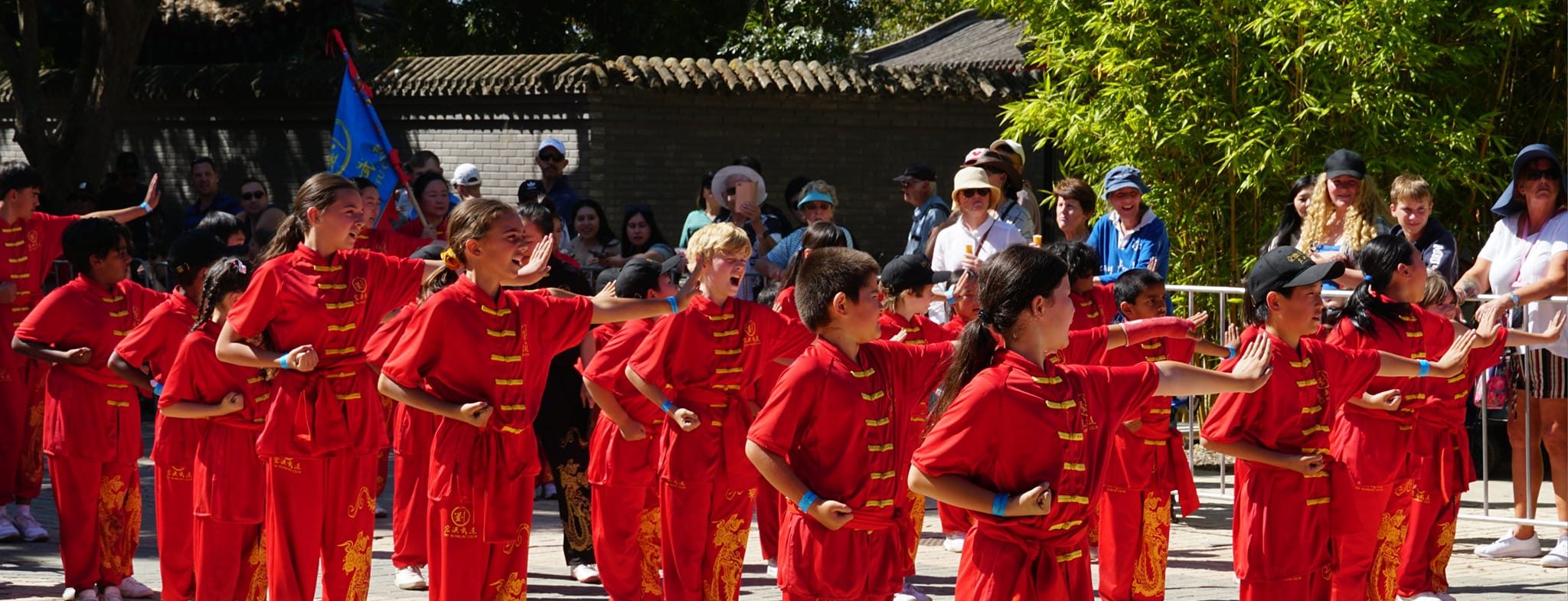 Golden Dragon Museum 金龙博物馆 Banner
